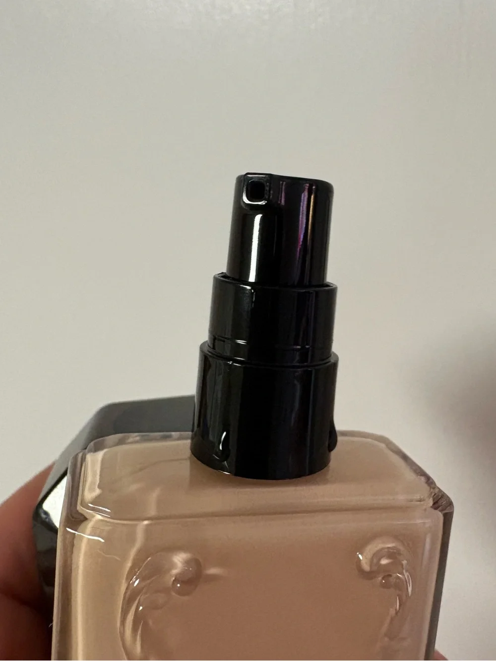 KVD Good Apple Full-Coverage Serum Foundation - LIGHT 010 Brand New Never Used.